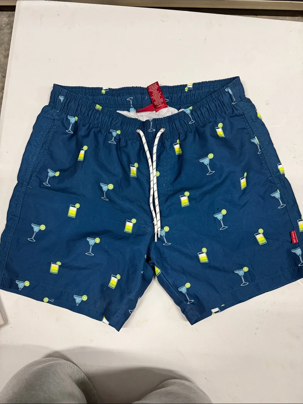 Men's Navy Cocktail-Print Swim Trunks - Blue